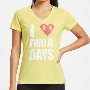 Under Armour (Size Small) I 💕Two‎ A Days 2090